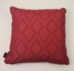 Madison Sierkussen 50x50 Cm Graphic Red