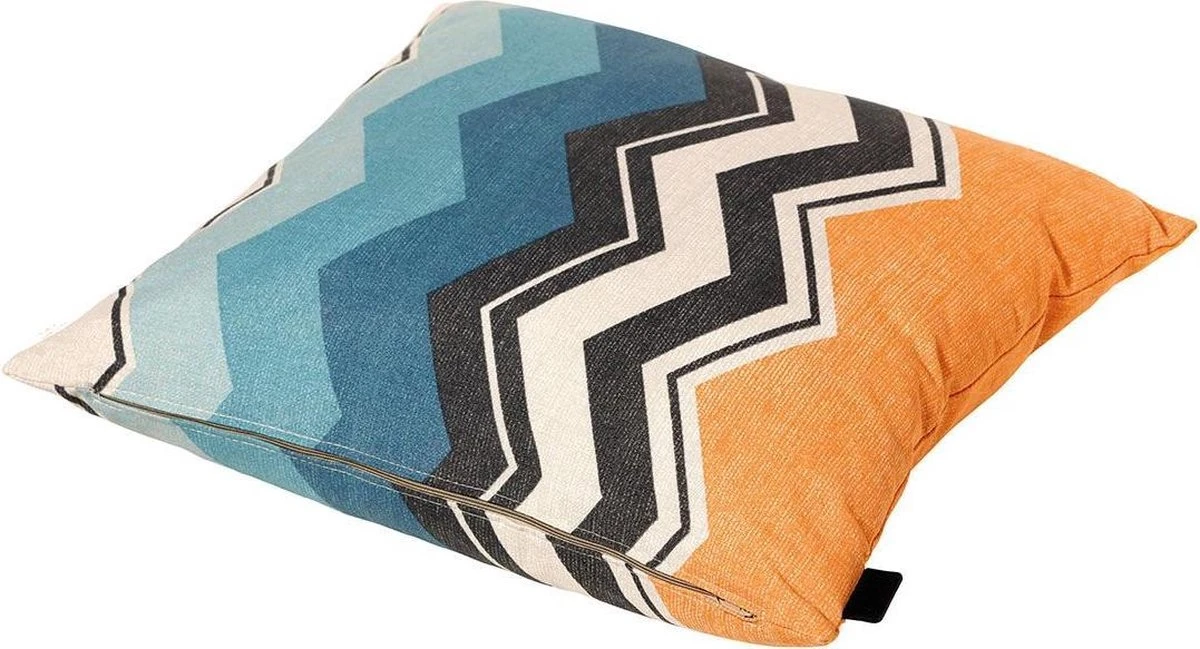 Madison Sierkussen 50x50 Cm Chris Flame Yellow 3 Madison Sierkussen 50x50 Cm Chris Flame Yellow