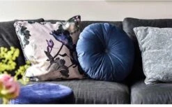 Madison Sierkussen 60x60 Sevilla Blue 8 Madison Sierkussen 60x60 Sevilla Blue -Madison 1200x744