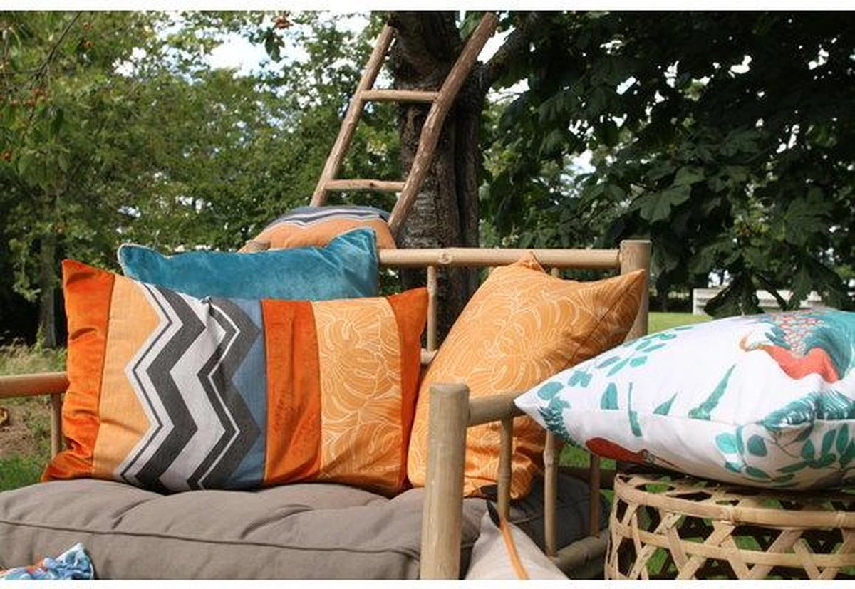 Madison Sierkussen - Velvet Match Orange - 40x60 - Oranje 4 Madison Sierkussen - Velvet Match Orange - 40x60 - Oranje - Afbeelding 2